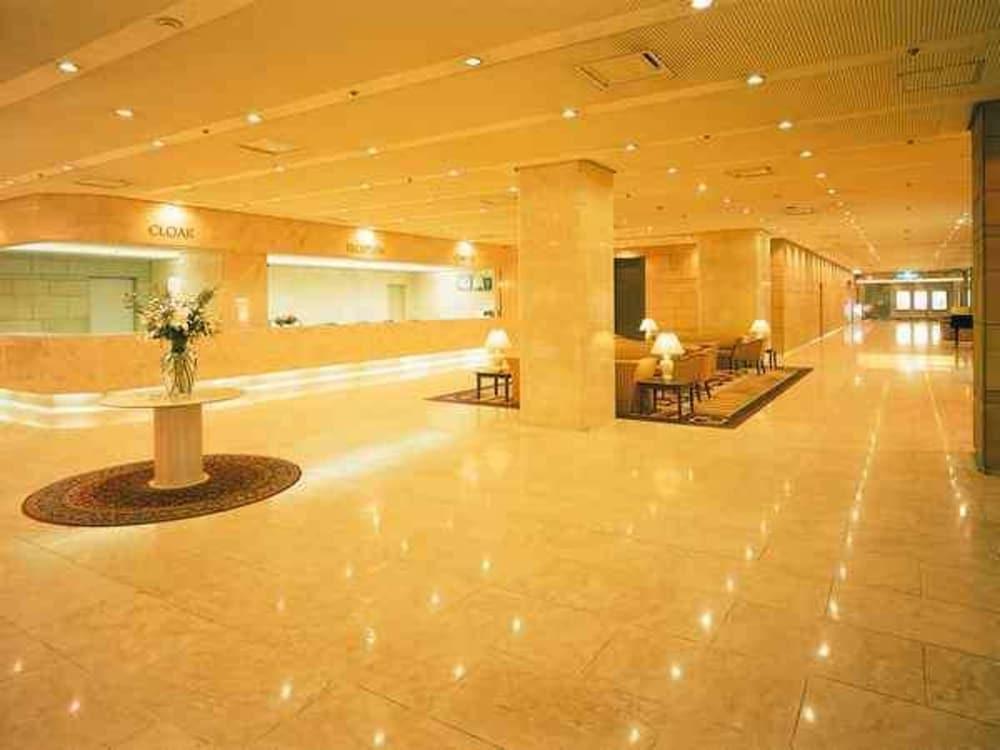 Fukuyama New Castle Hotel Esterno foto