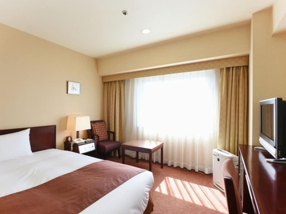 Fukuyama New Castle Hotel Esterno foto